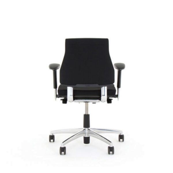 Vooraanzicht van de BMA Axia 2.1 ergonomische bureaustoel met verstelbare functies.